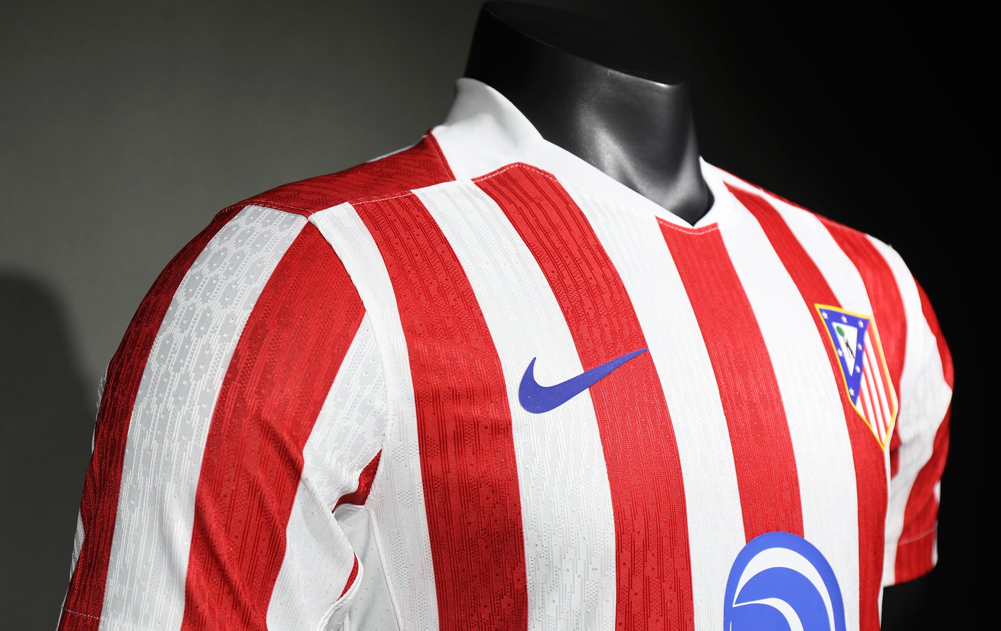 Atletico Madrid Home Kit 2024/2025 - Adult