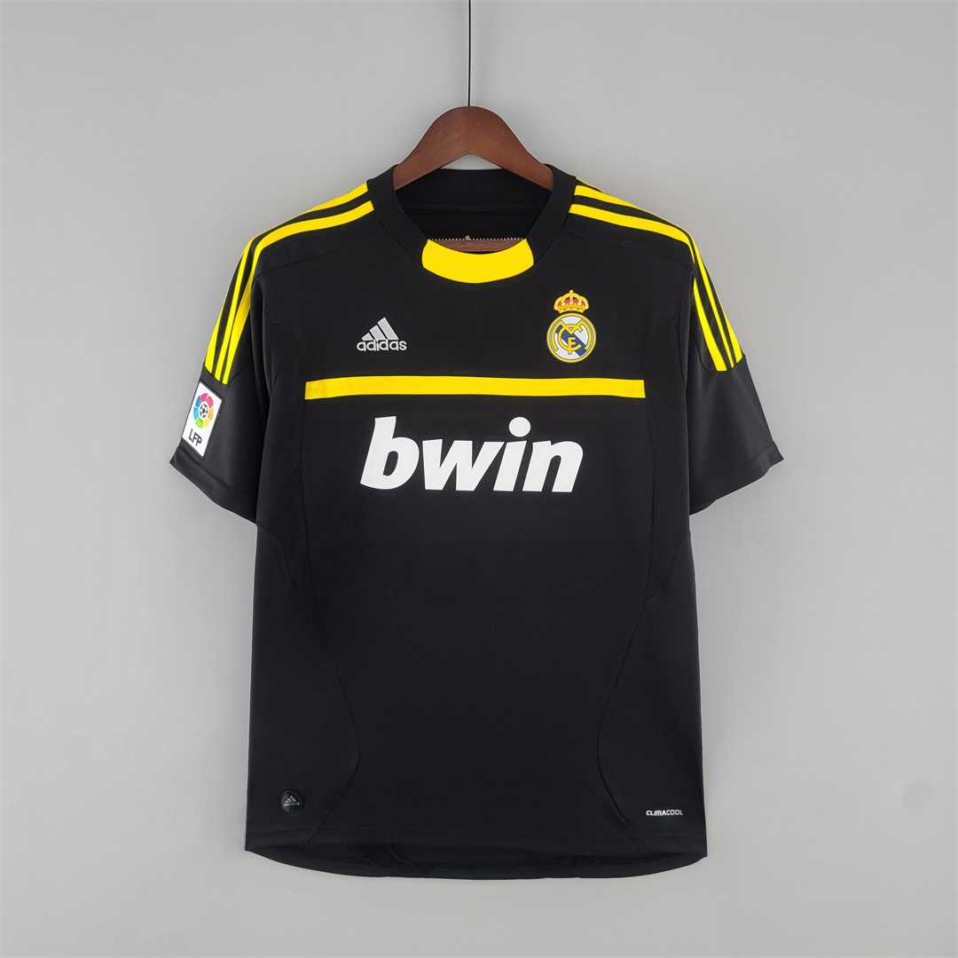 Real Madrid Goalkeeper Black Shirt 2011/12