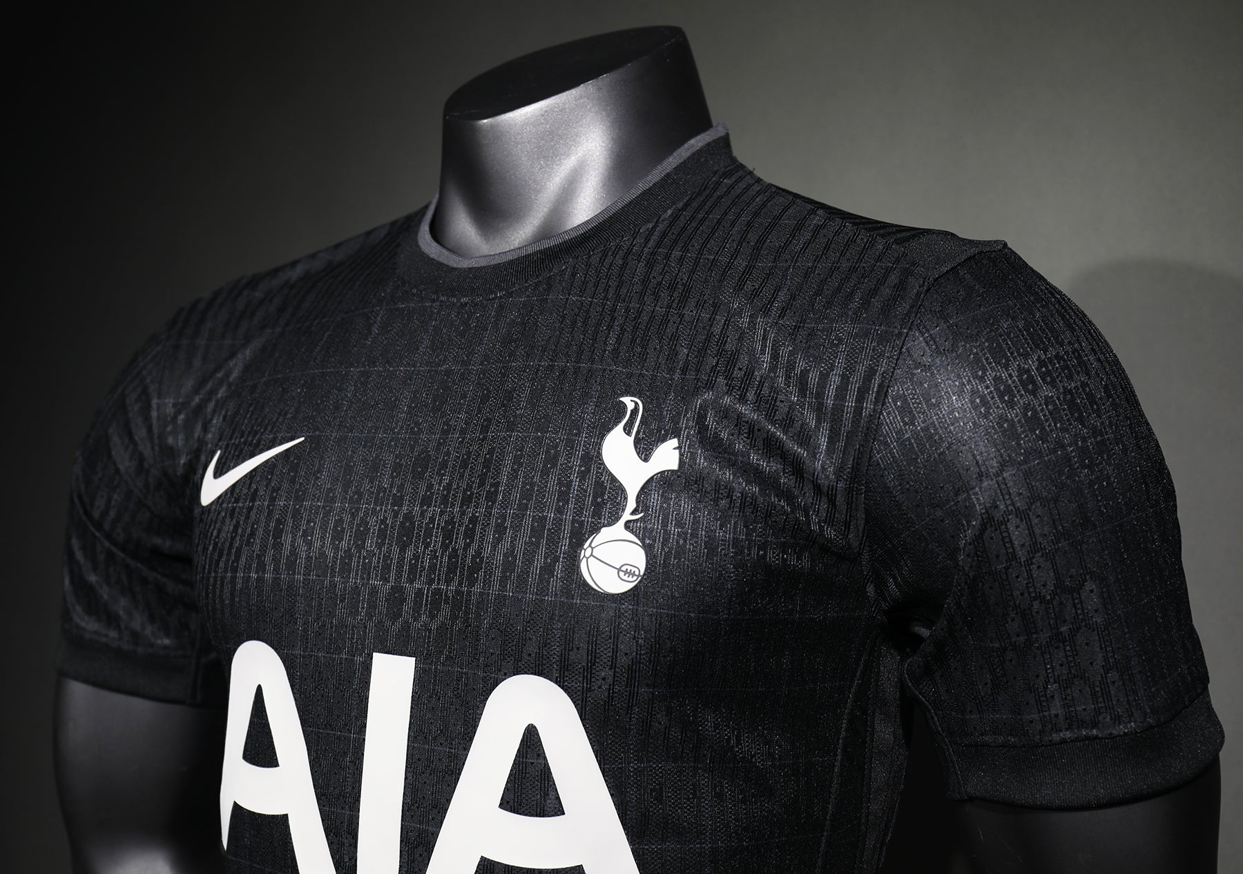 Tottenham Home Kit 2024/2025 - Adult