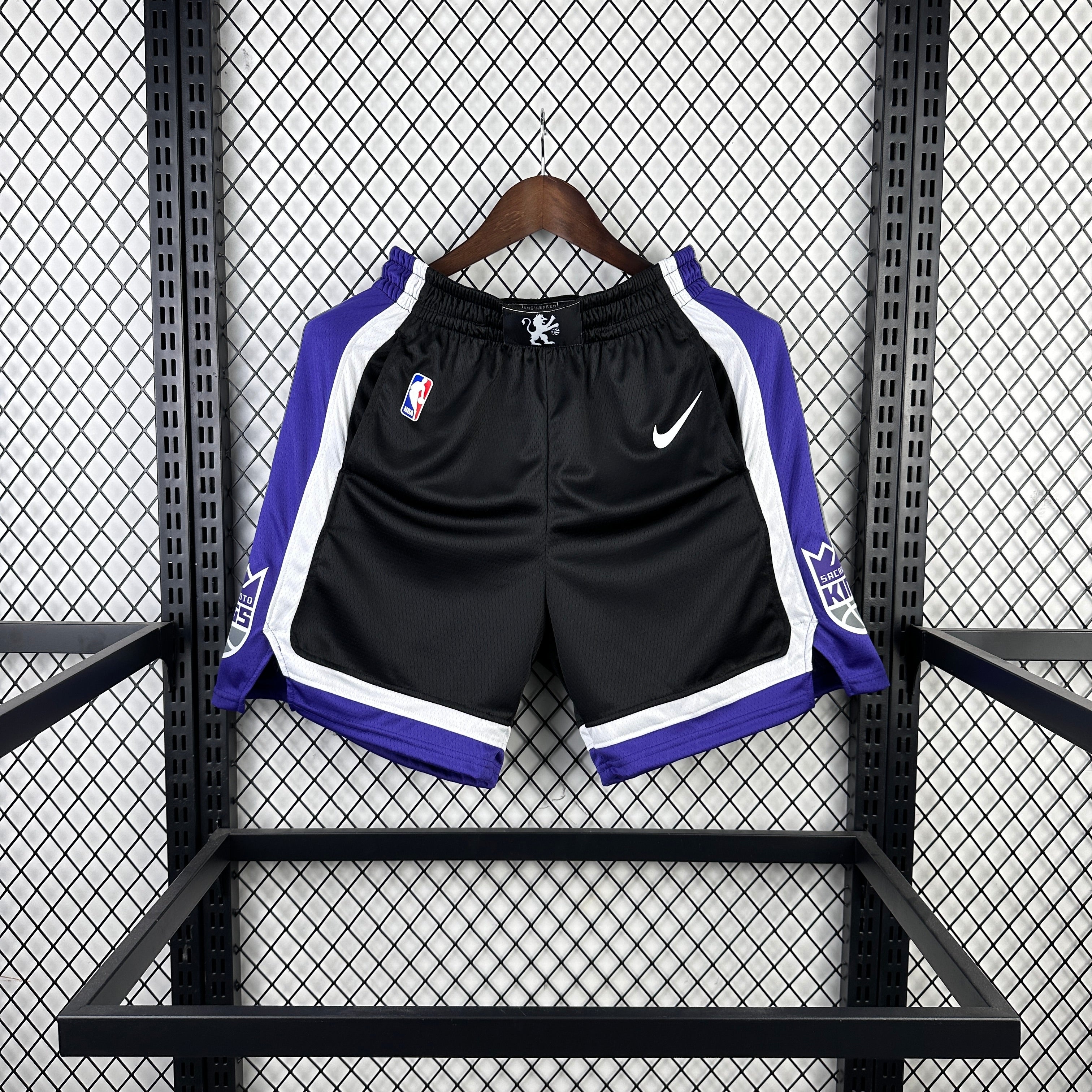 Mavericks Adult Basketball Shorts 2024