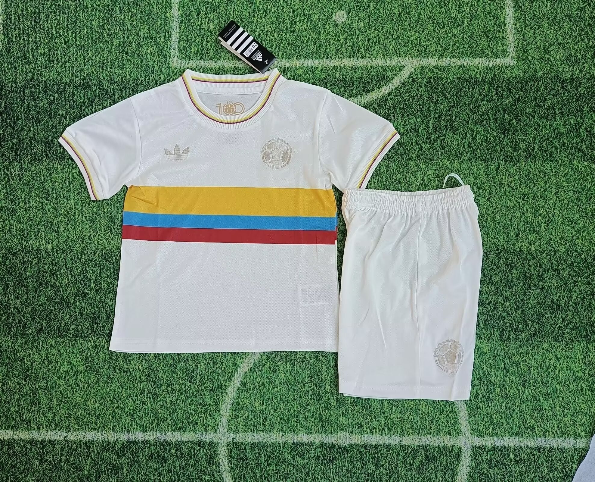 Colombia 100th anniversario Bambino