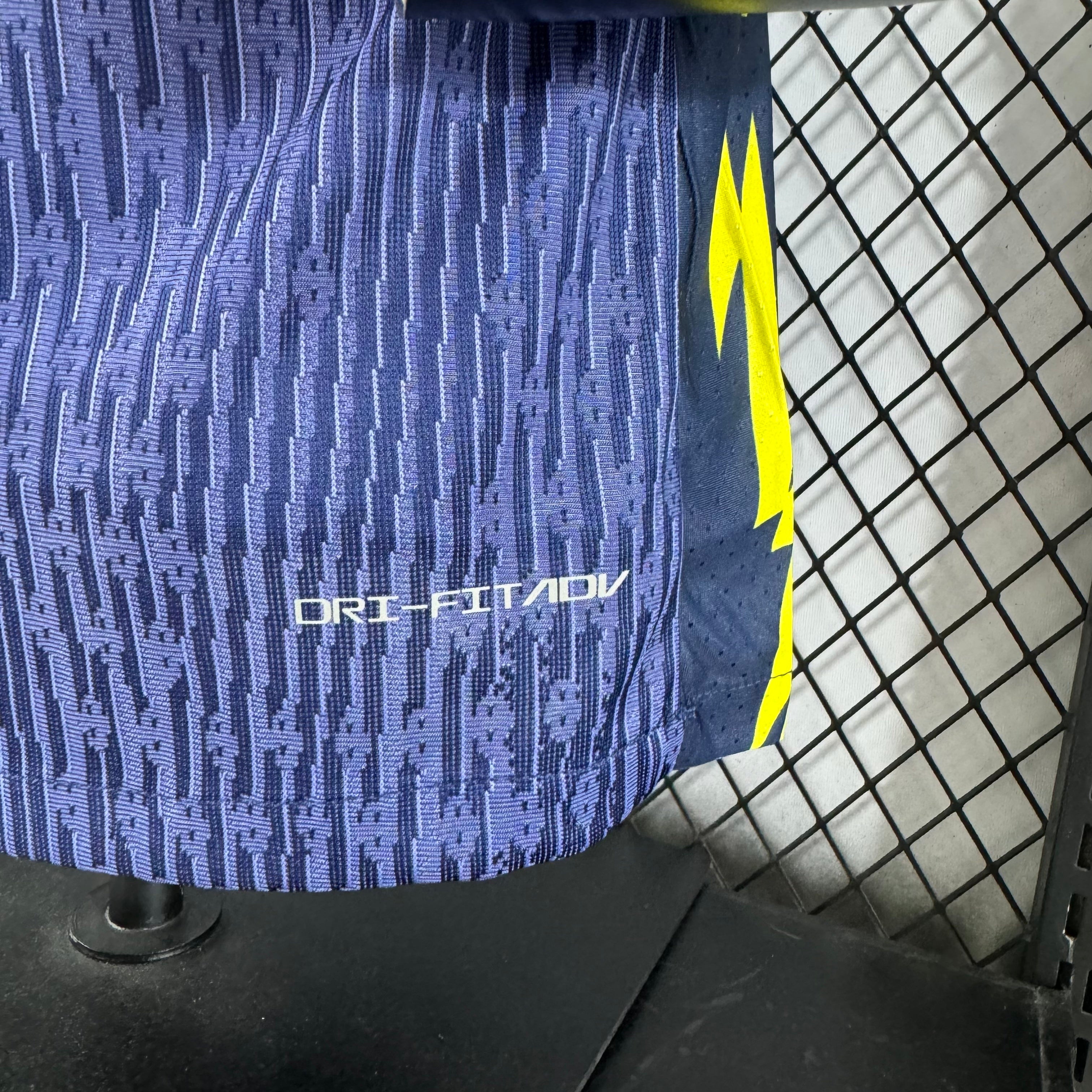 Atletico Madrid Home Kit 2024/2025 - Adult