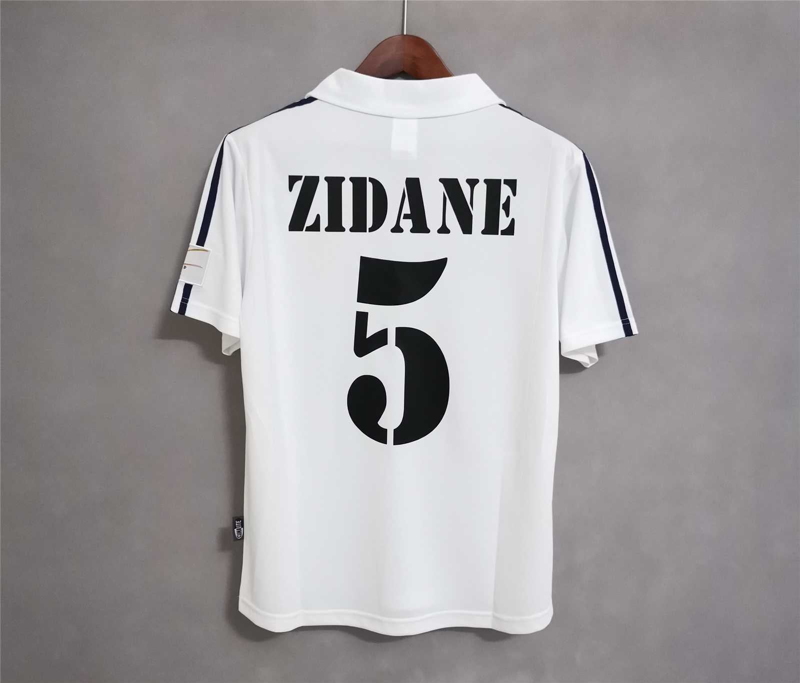 Real Madrid - Home Shirt 2001-02