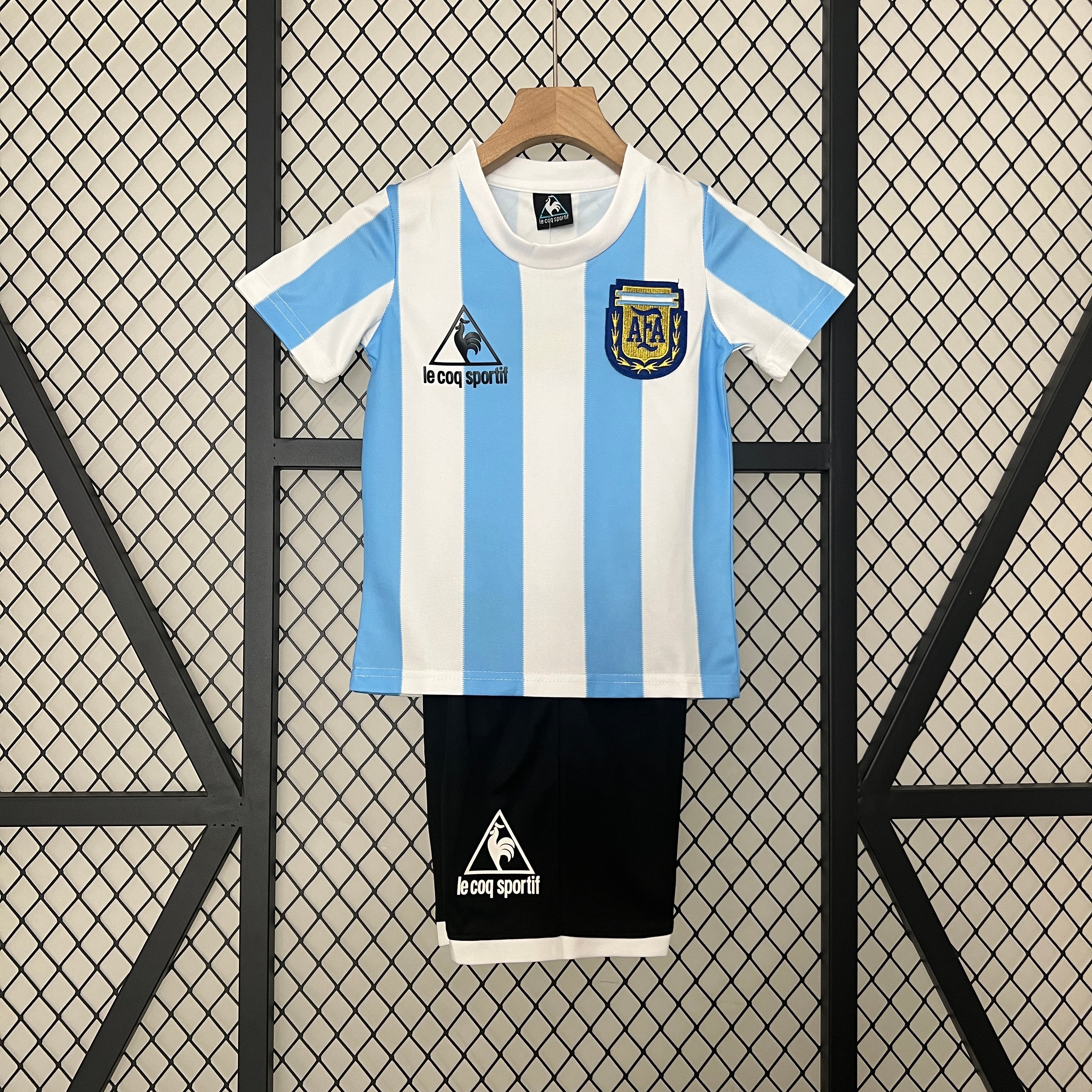 Argentina 1986 Home - Bambino