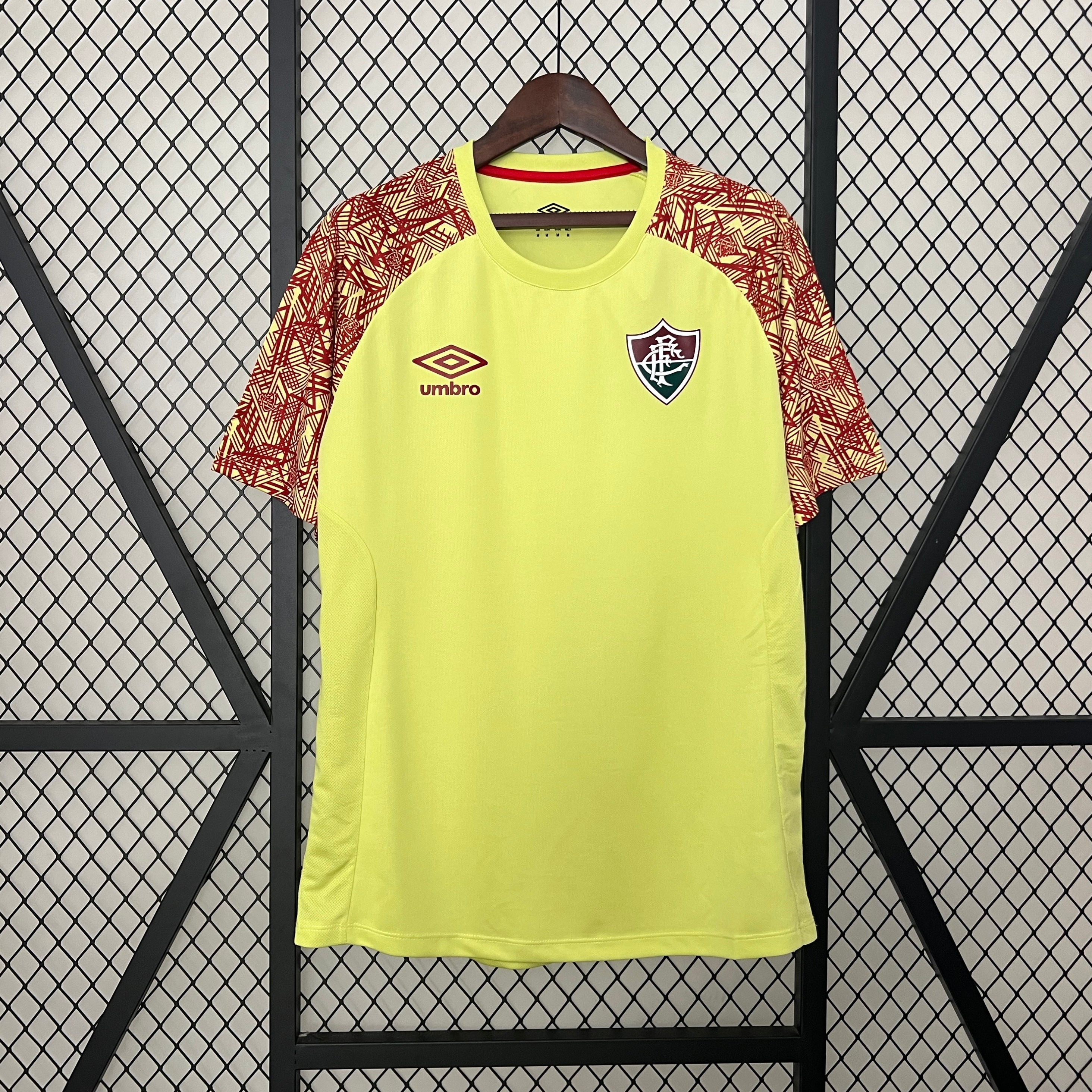 Fluminense Goalkeeper Uniform 2024/2025 - Adult 