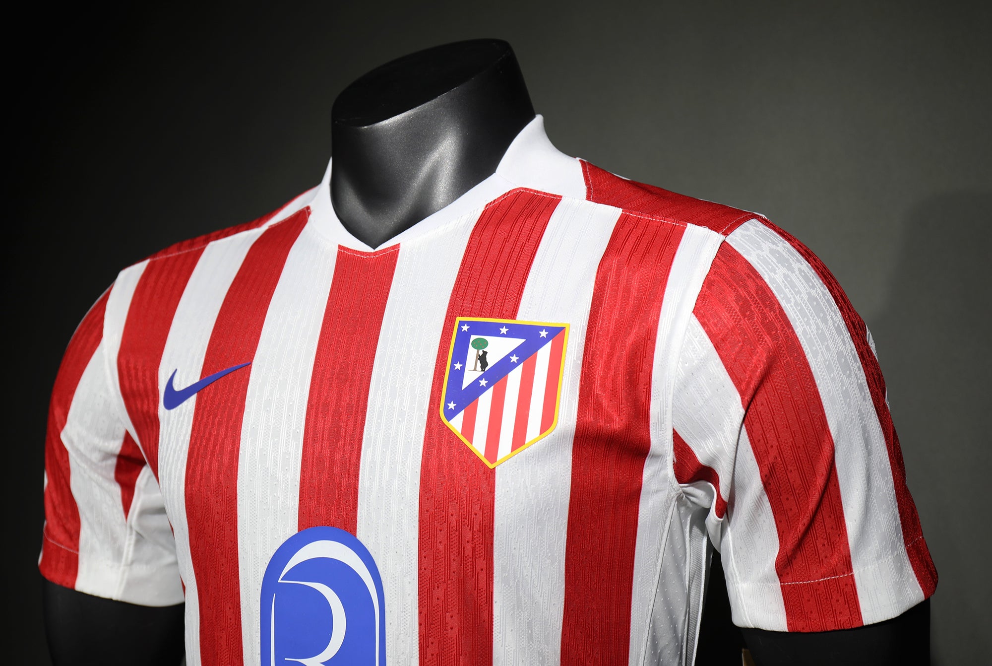 Atletico Madrid Home Kit 2024/2025 - Adult