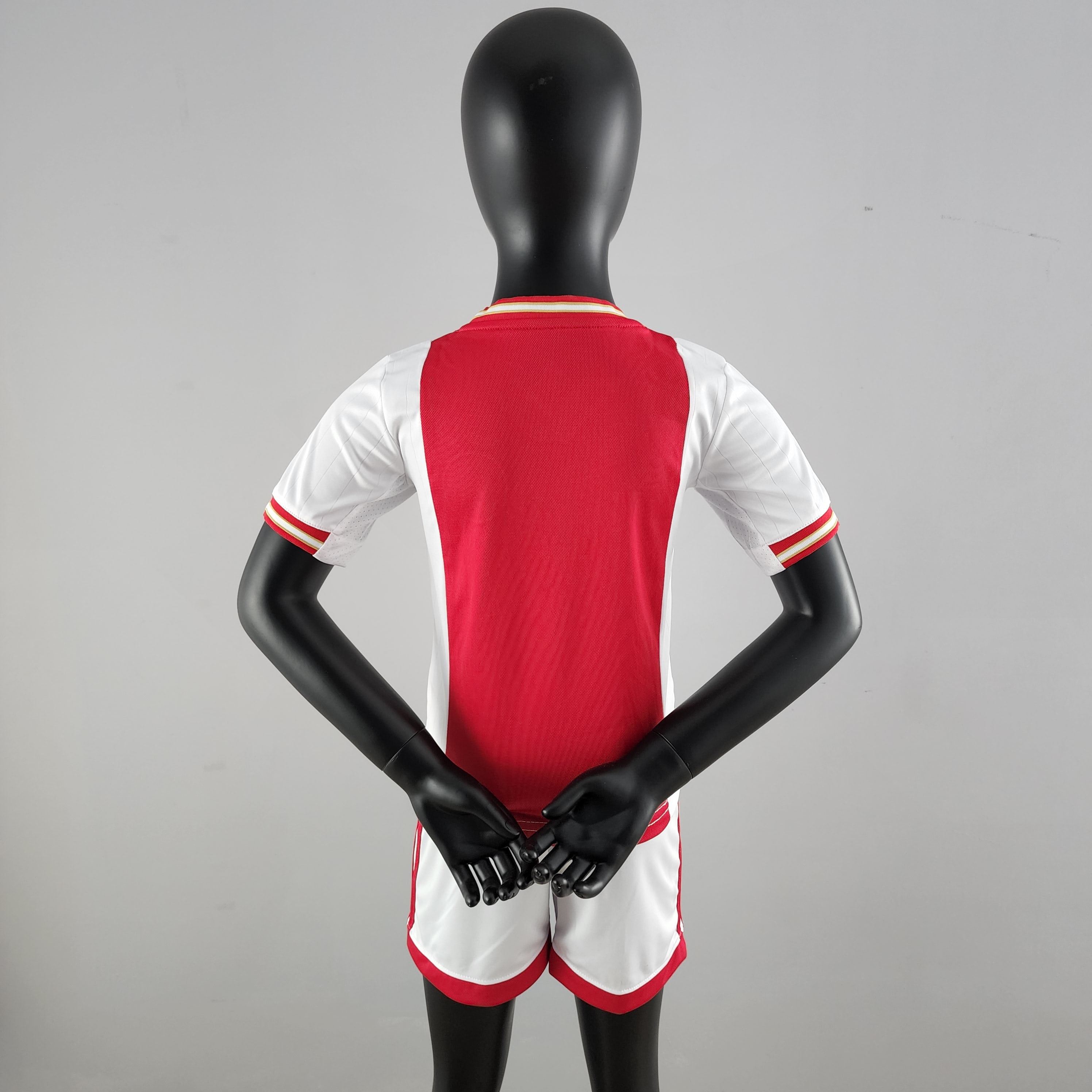 Ajax 22/23 Kids T-Shirts and Shorts