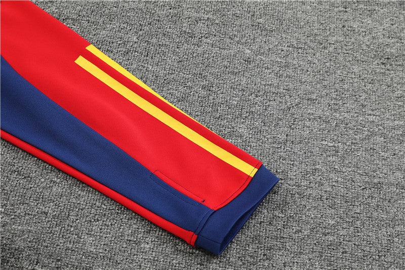 Spain 22/23 Soccer Tracksuit Set